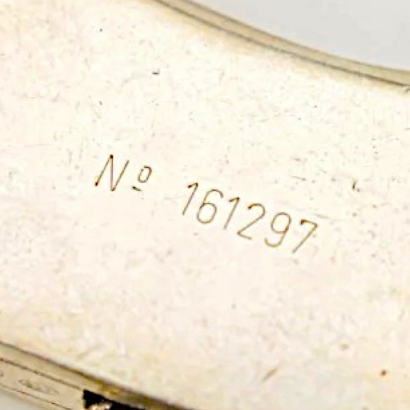 Authentic Gucci Rare Tom Ford Limited Edition Sterling Silver Handcuffs - Picture 8 of 11